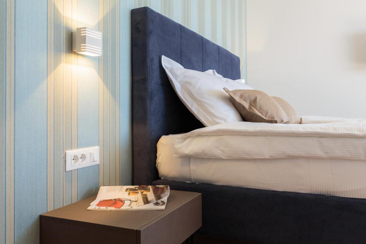 Villa Four Brothers - Penthouse Suite Podstrana Zewnętrze zdjęcie