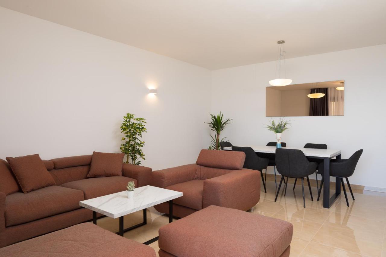 Villa Four Brothers - Penthouse Suite Podstrana Zewnętrze zdjęcie