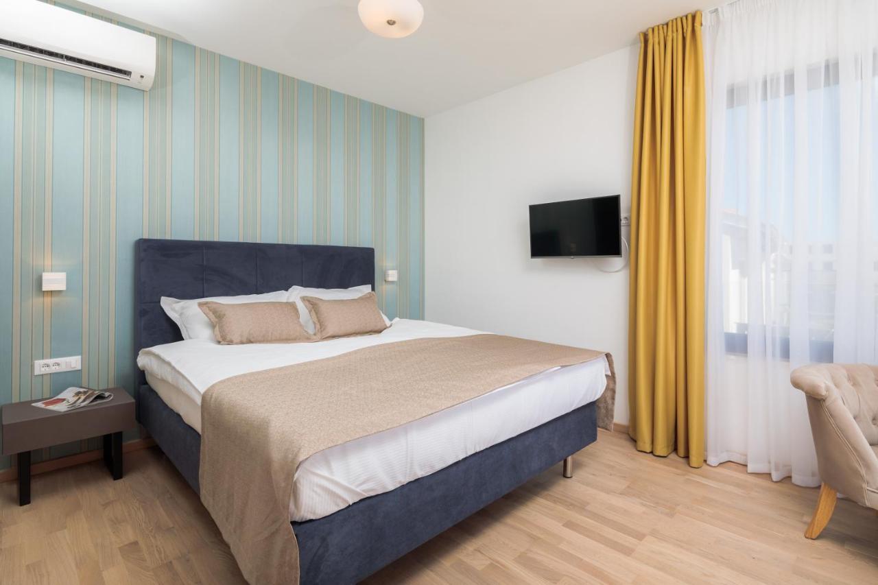 Villa Four Brothers - Penthouse Suite Podstrana Zewnętrze zdjęcie