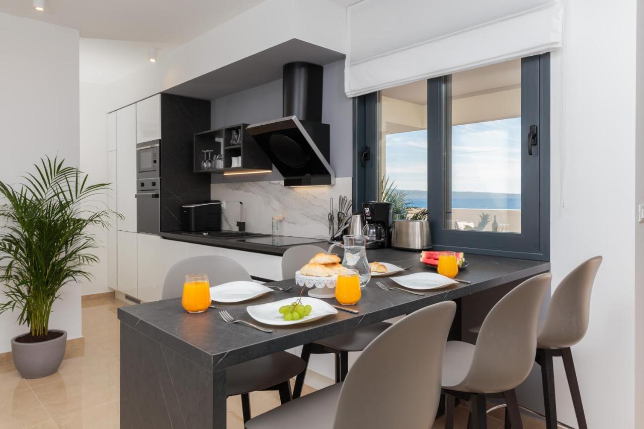 Villa Four Brothers - Penthouse Suite Podstrana Zewnętrze zdjęcie